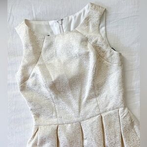 57 Grand gold cream jacquard cocktail dress NWT 6